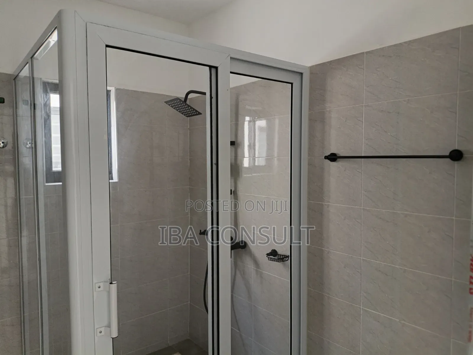 4bdrm House in Oyarifa, Ghana Flag for rent