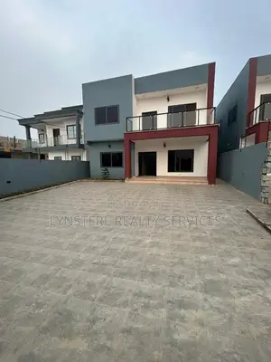 4bdrm House in Lake Side Estate for sale