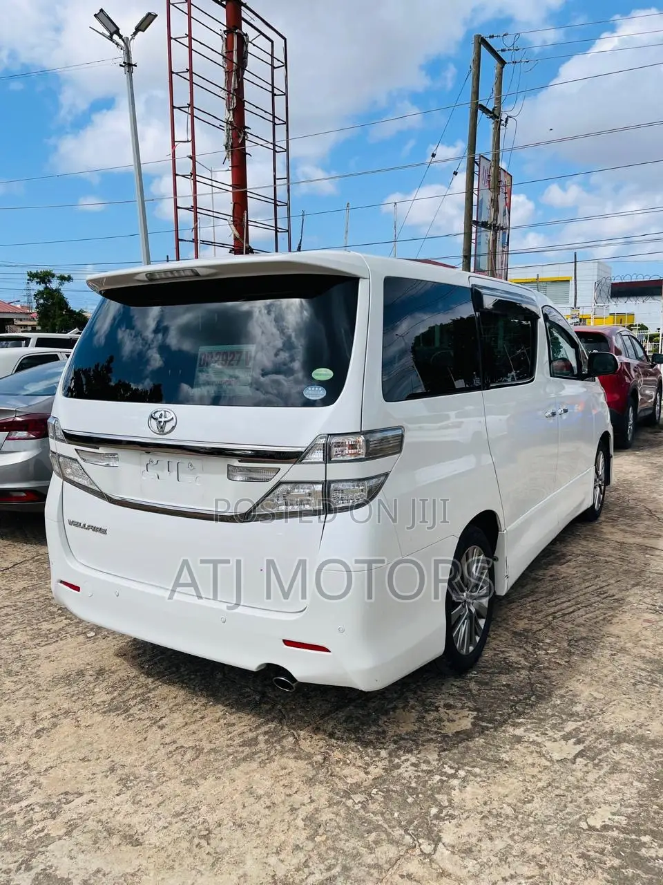 Toyota Voxy 2013 White