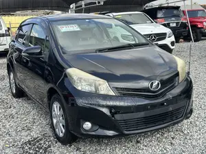 Toyota Vitz 2013 Black