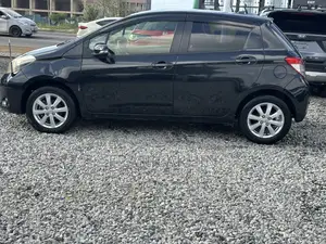 Toyota Vitz 2013 Black