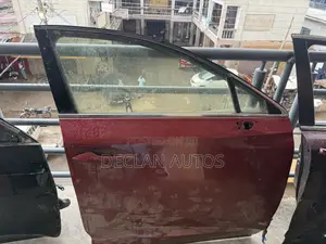 Lexus Nx 200t Door Front Right Door