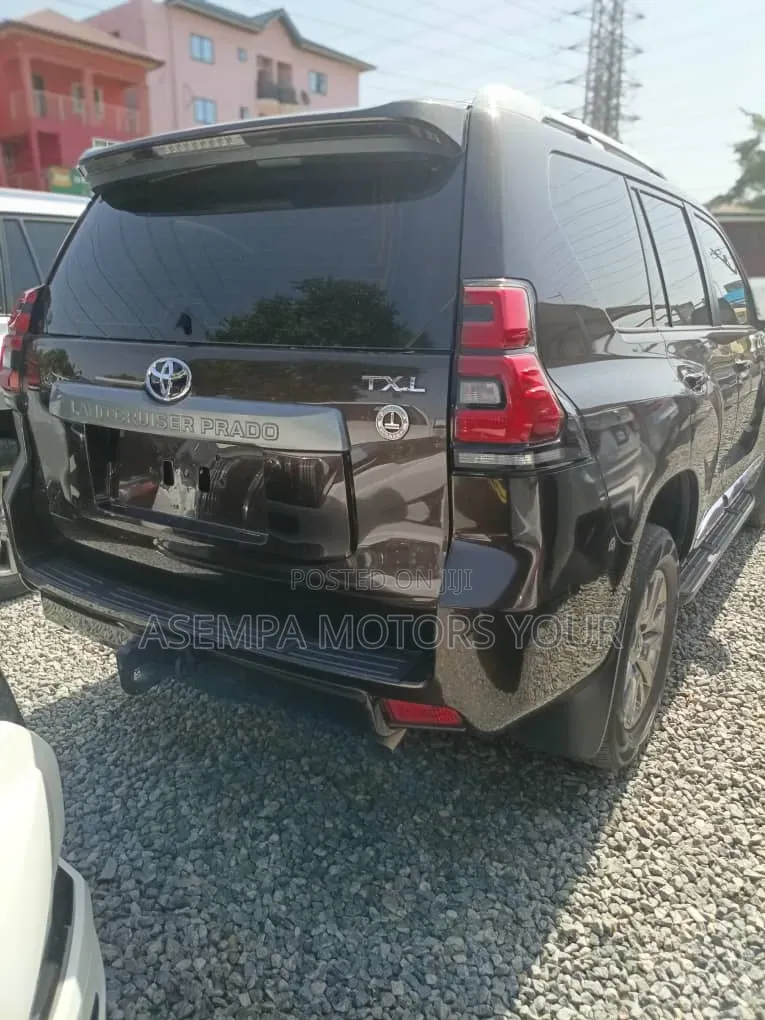 Toyota Land Cruiser Prado 2.7 2020 Brown