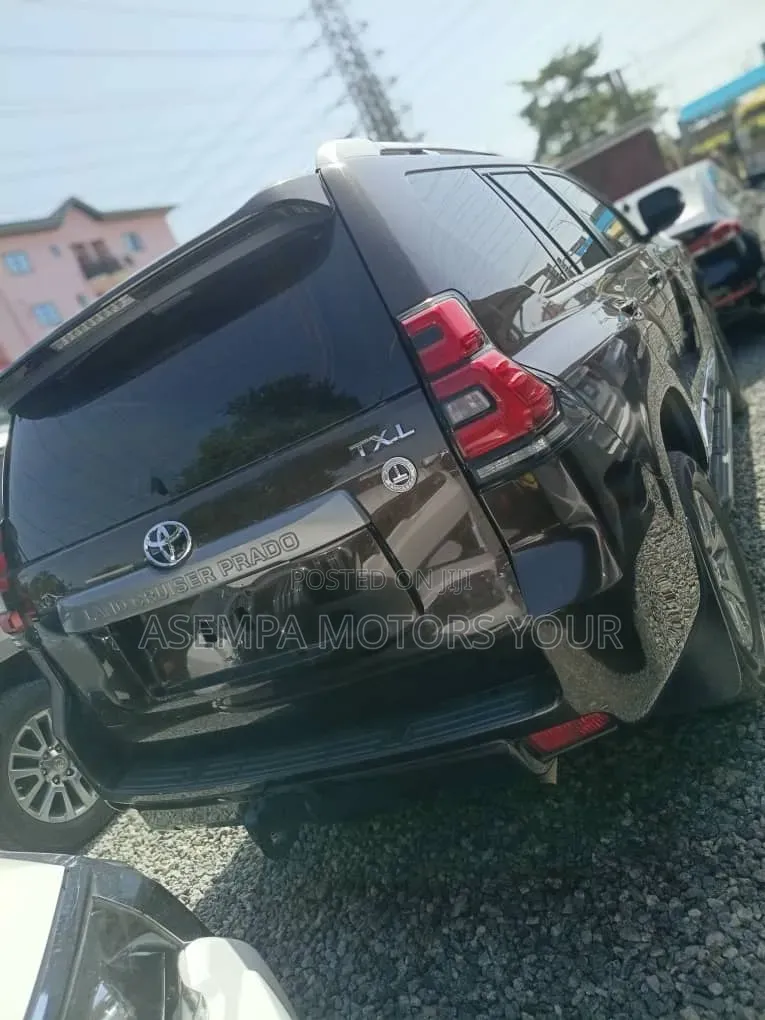 Toyota Land Cruiser Prado 2.7 2020 Brown