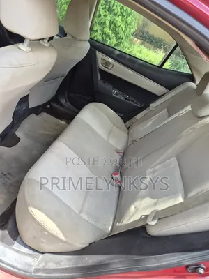 Toyota Corolla 2015 Red