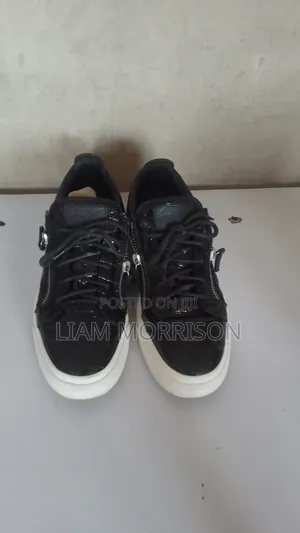 Mens Designer Trainers