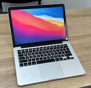 Laptop Apple MacBook Pro 8GB Intel Core i5 SSD 256GB