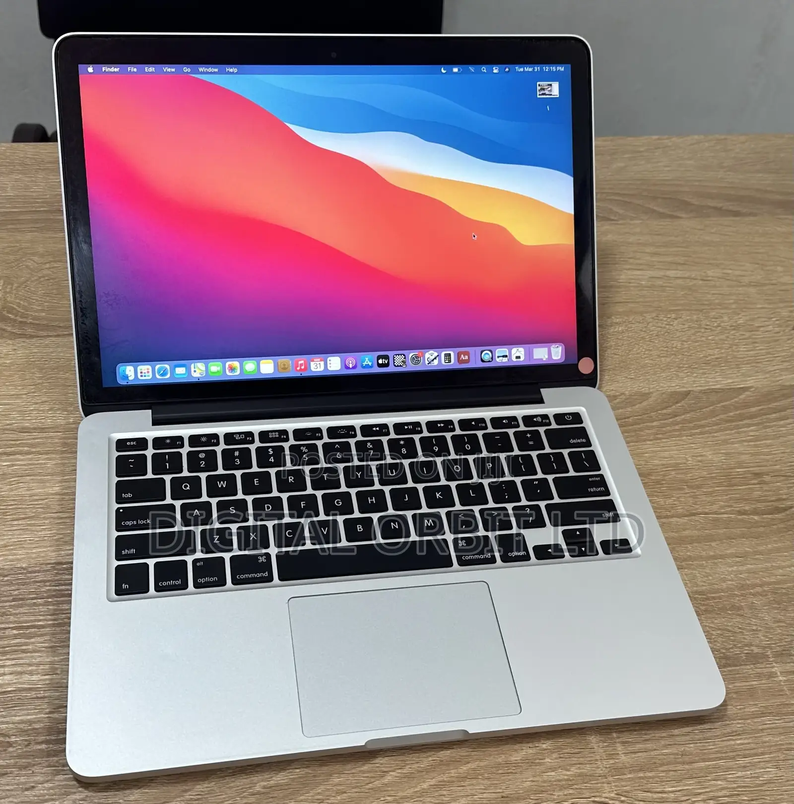 Laptop Apple MacBook Pro 8GB Intel Core i5 SSD 256GB