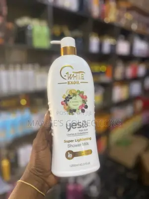 C- White Exgil Ultra Lightening Shower Gel