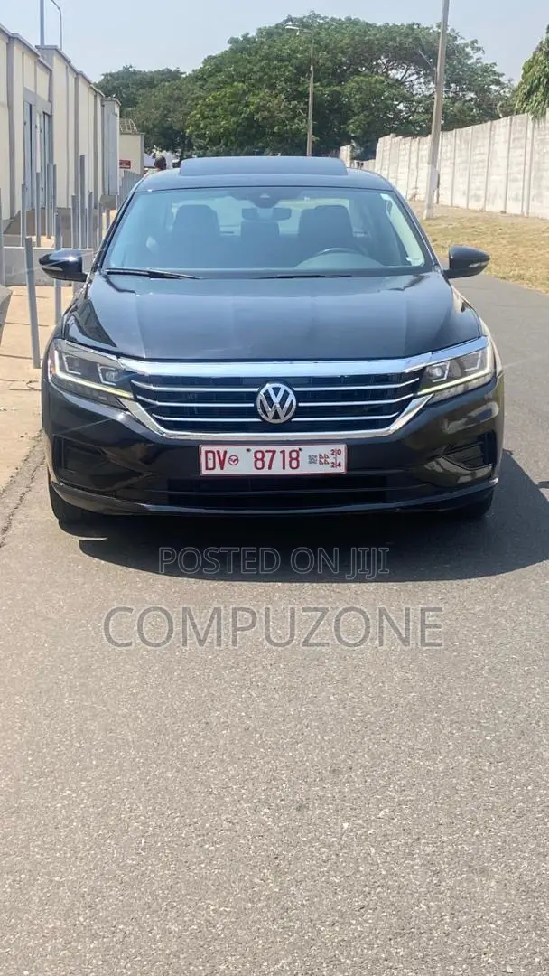 Volkswagen Passat 2.0T SE 2021 Black