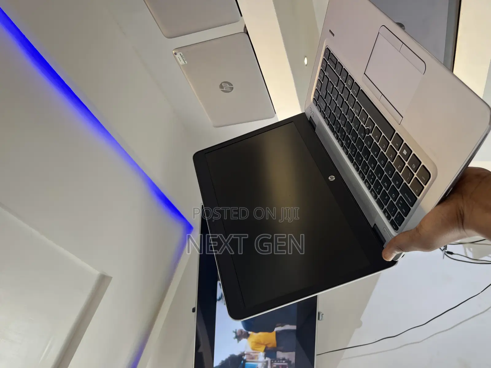 New Laptop HP EliteBook 745 G4 8GB AMD A10 HDD+SSD 128GB