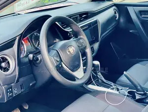 Toyota Corolla LE Eco (1.8L 4cyl 2A) 2019 Gray