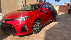 Toyota Corolla 2018 Red