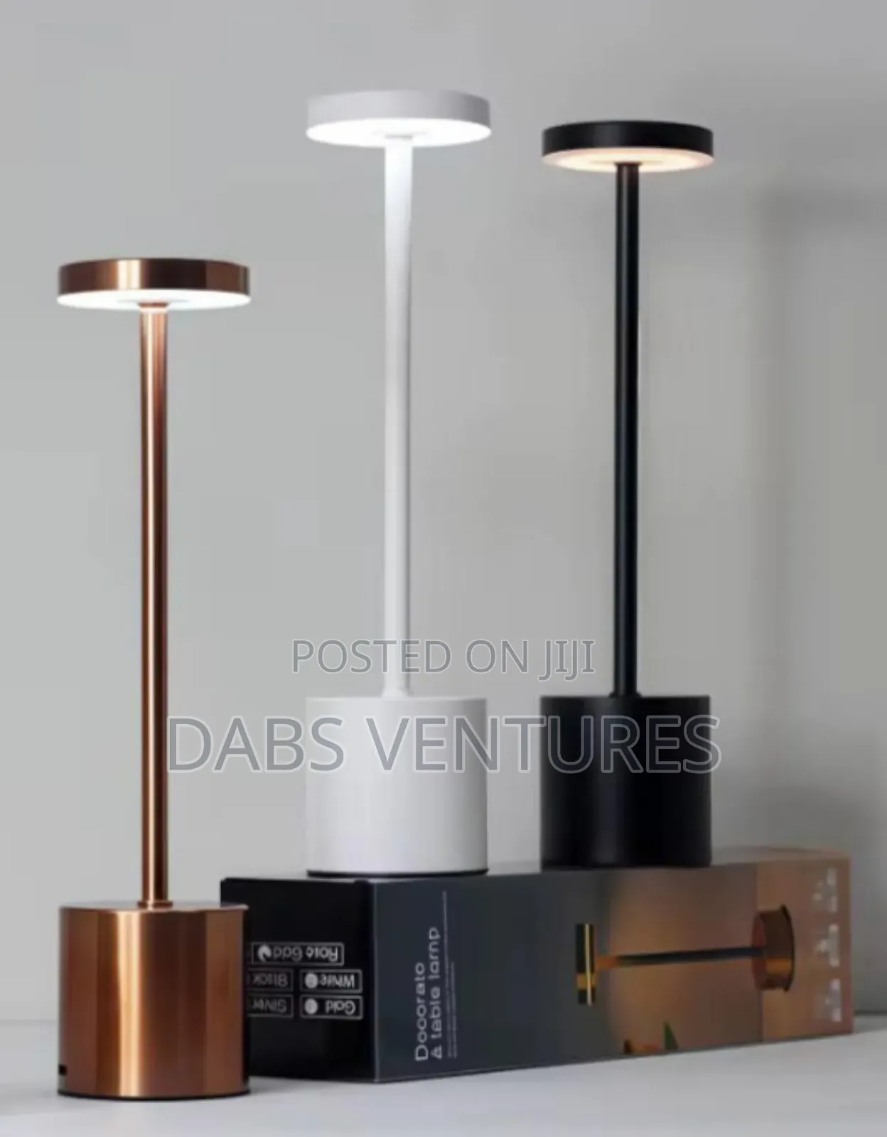 Classy Rechargeable Table Lamp
