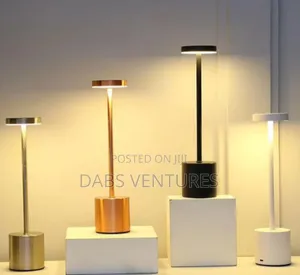 Classy Rechargeable Table Lamp