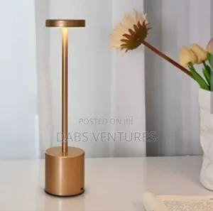Classy Rechargeable Table Lamp