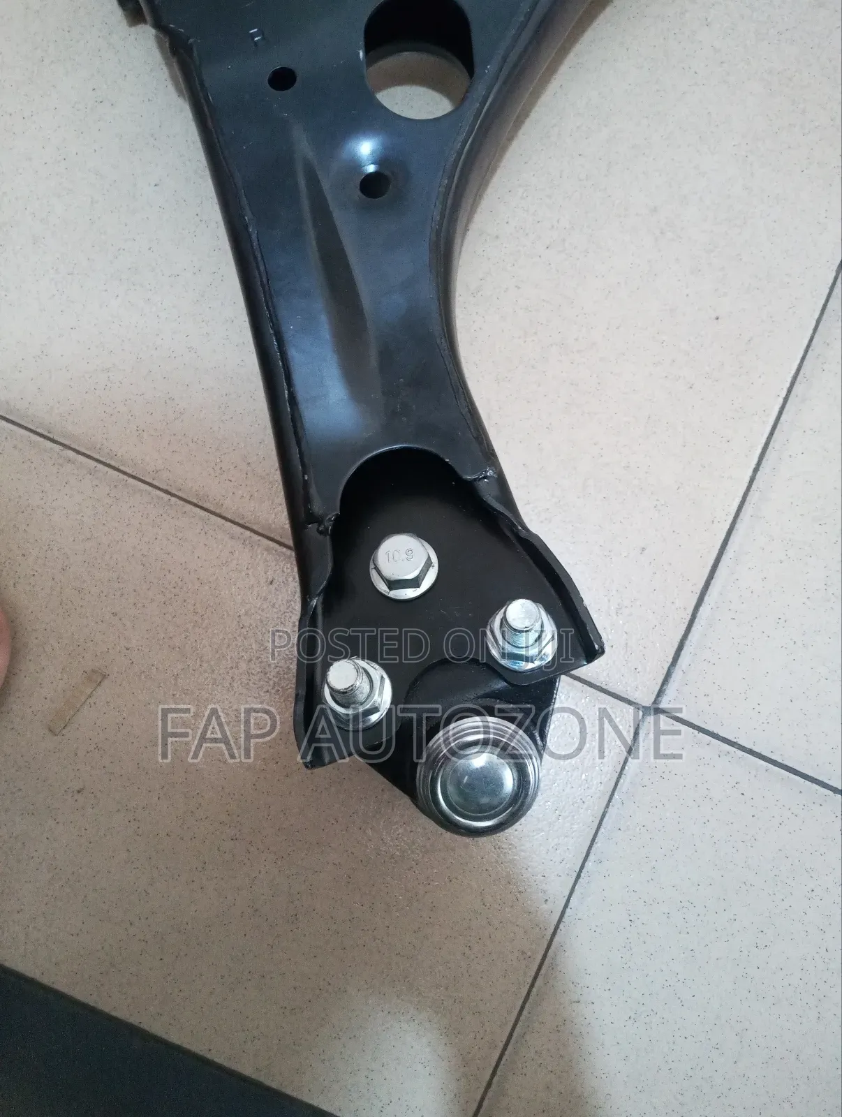 0590. Original Toyota Corolla Control Arm Imported Directly From Usa