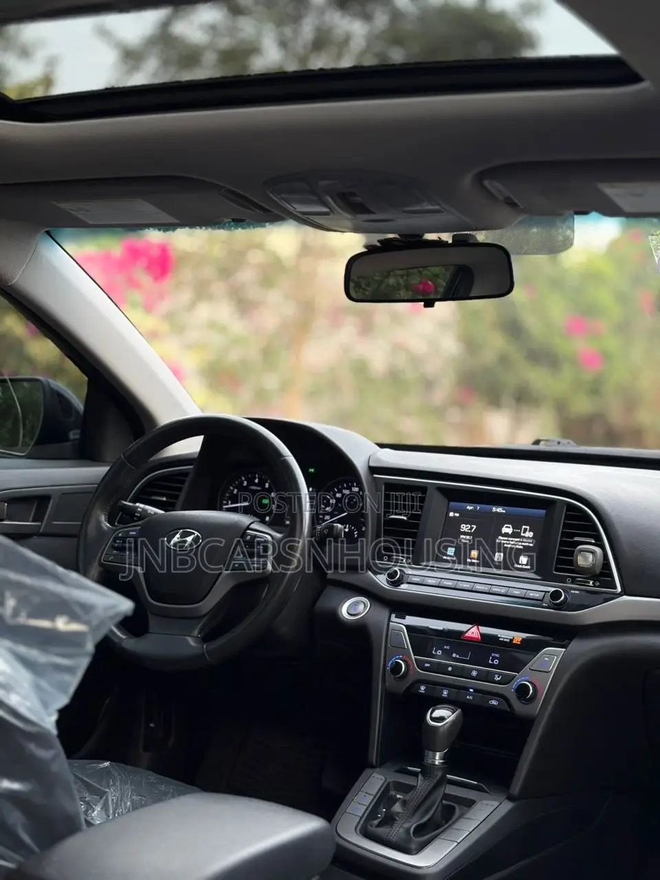 Hyundai Elantra 2017 Black