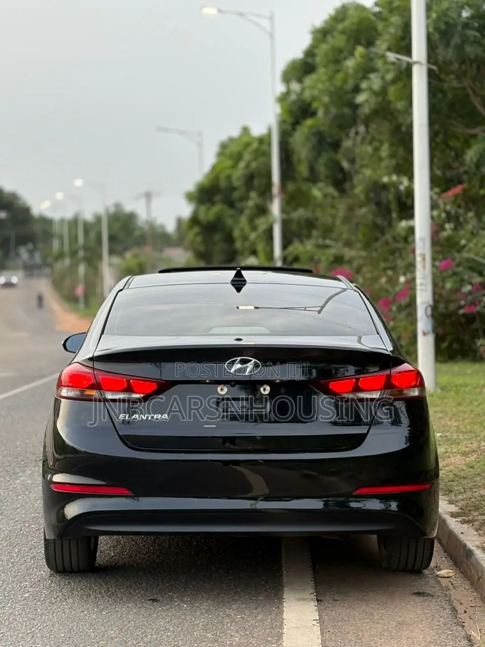 Hyundai Elantra 2017 Black