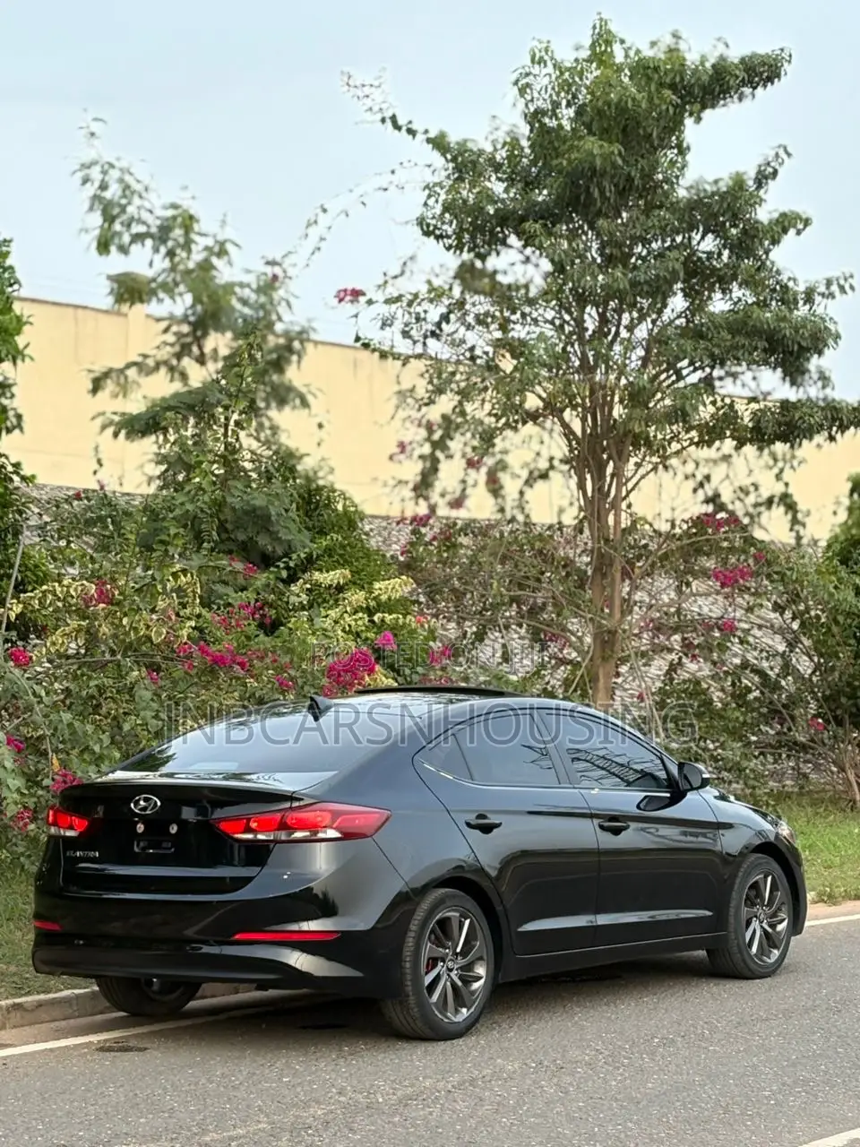Hyundai Elantra 2017 Black