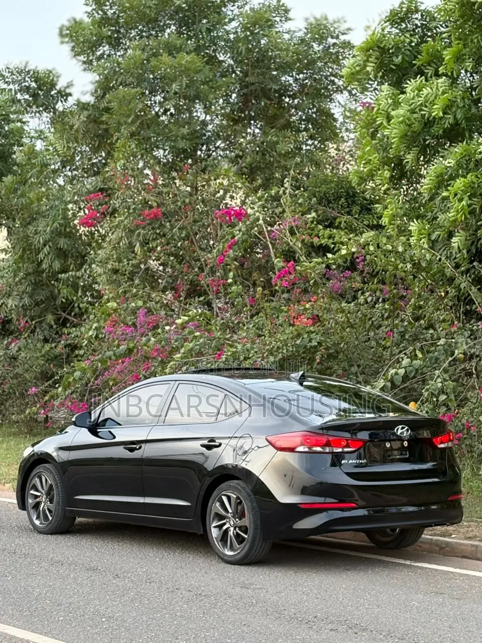 Hyundai Elantra 2017 Black