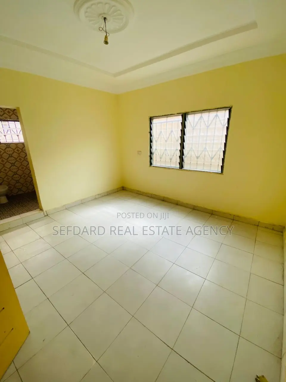 4bdrm House in Sefdard Properties, Amasaman for rent