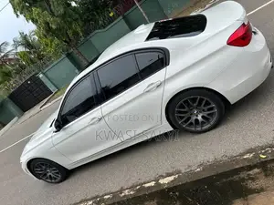 BMW 320i 2016 White