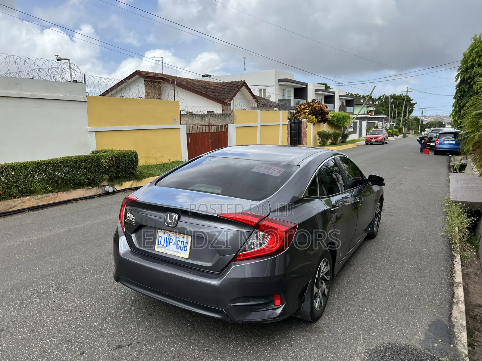 Honda Civic EX 4dr Sedan (1.5L 4cyl) 2016 Gray