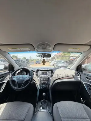 Hyundai Santa Fe SE Ultimate FWD 2017