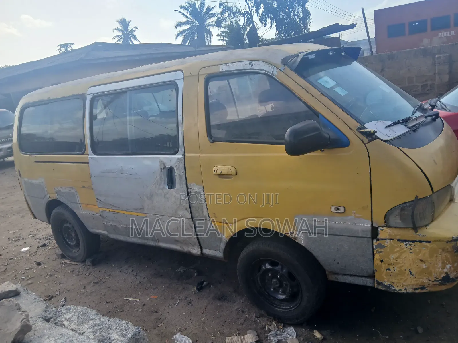 Kia Pregio 2002 Yellow