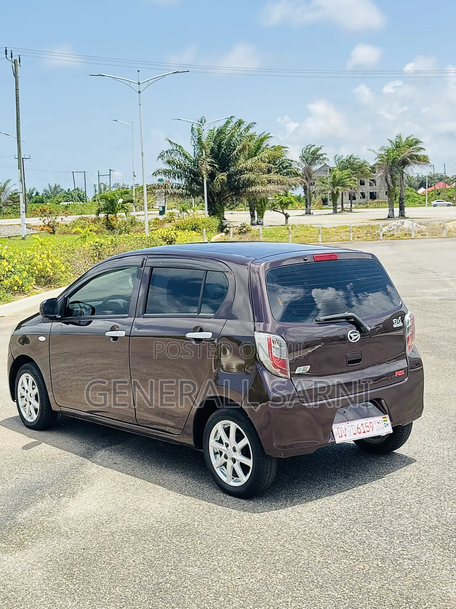 Daihatsu Mira 2016 Red