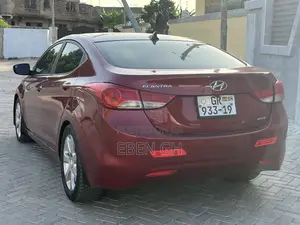 Hyundai Elantra Limited Sedan FWD (1.8L 4cyl 6A) 2013 Brown