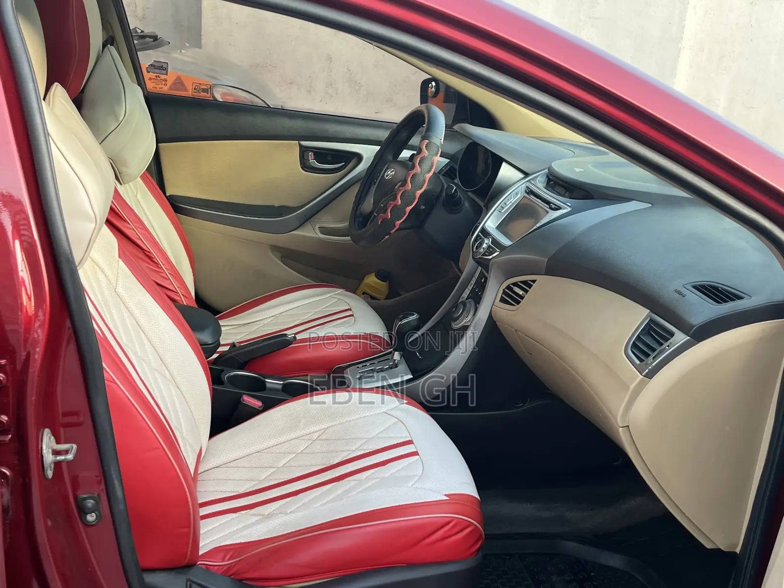 Hyundai Elantra Limited Sedan FWD (1.8L 4cyl 6A) 2013 Brown