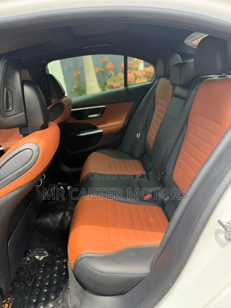 Mercedes-Benz C300 2022 White
