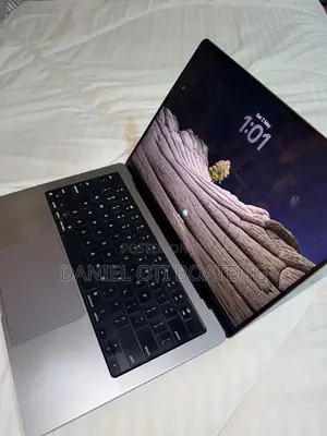Laptop Apple MacBook Pro 16GB Apple M1 Pro SSD 1T