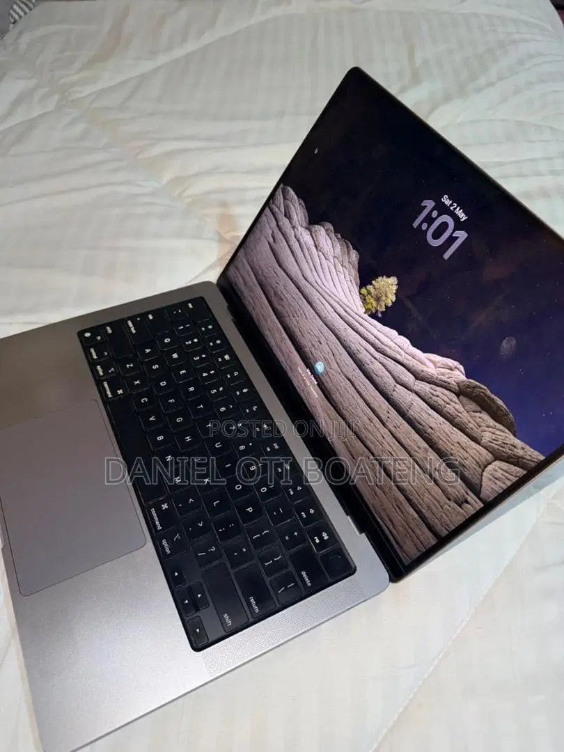 Laptop Apple MacBook Pro 16GB Apple M1 Pro SSD 1T