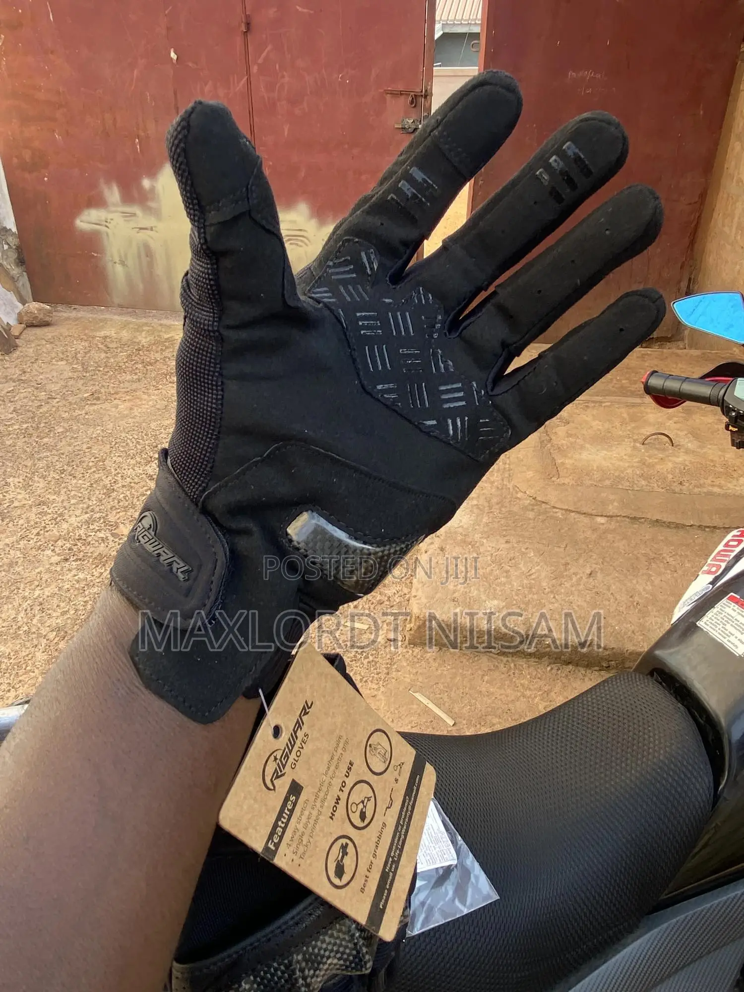 Black Leather Riding Gloves With Fiberglass Knuckle Protection
