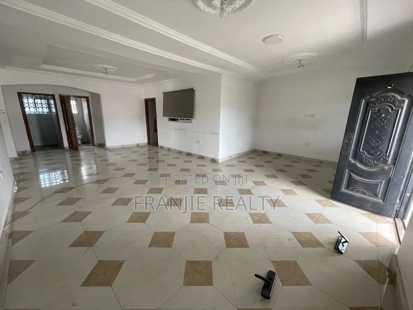 3bdrm Apartment in Franjie Realty, Weija for rent