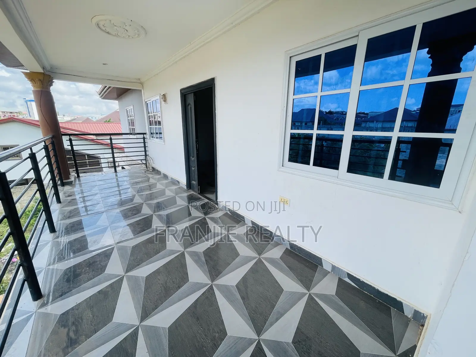 3bdrm Apartment in Franjie Realty, Weija for rent