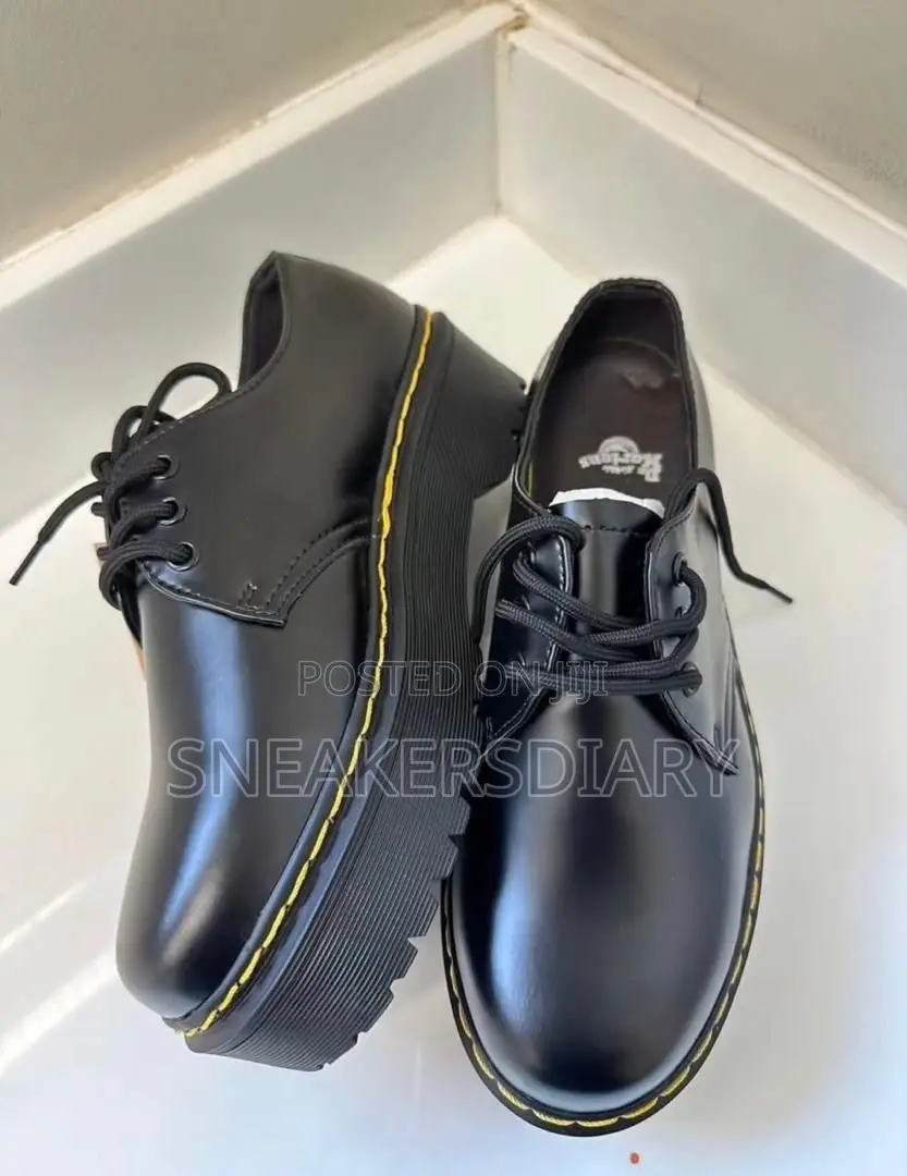 Doctor Martens 8053 Quad Platform