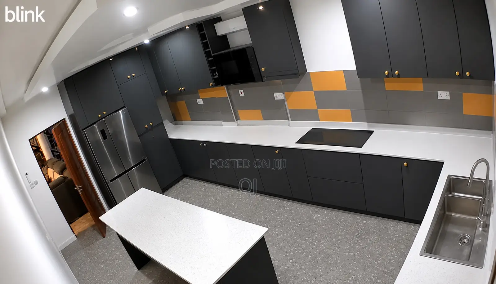 3bdrm Duplex in Arko Homes, Main Station for rent