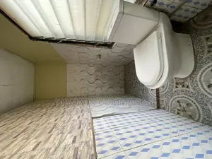 Furnished 1bdrm Room & Parlour in Maclain Commando, Ledzokuku-Krowor