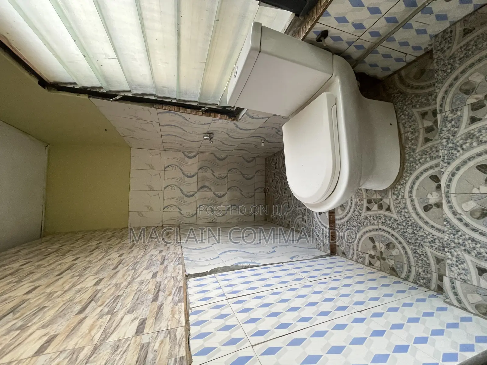 Furnished 1bdrm Room & Parlour in Maclain Commando, Ledzokuku-Krowor