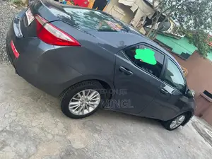 Toyota Corolla 2018 Gray
