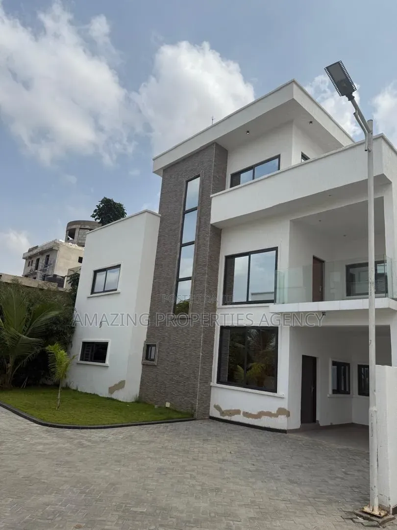 4bdrm House in East Airport for rent