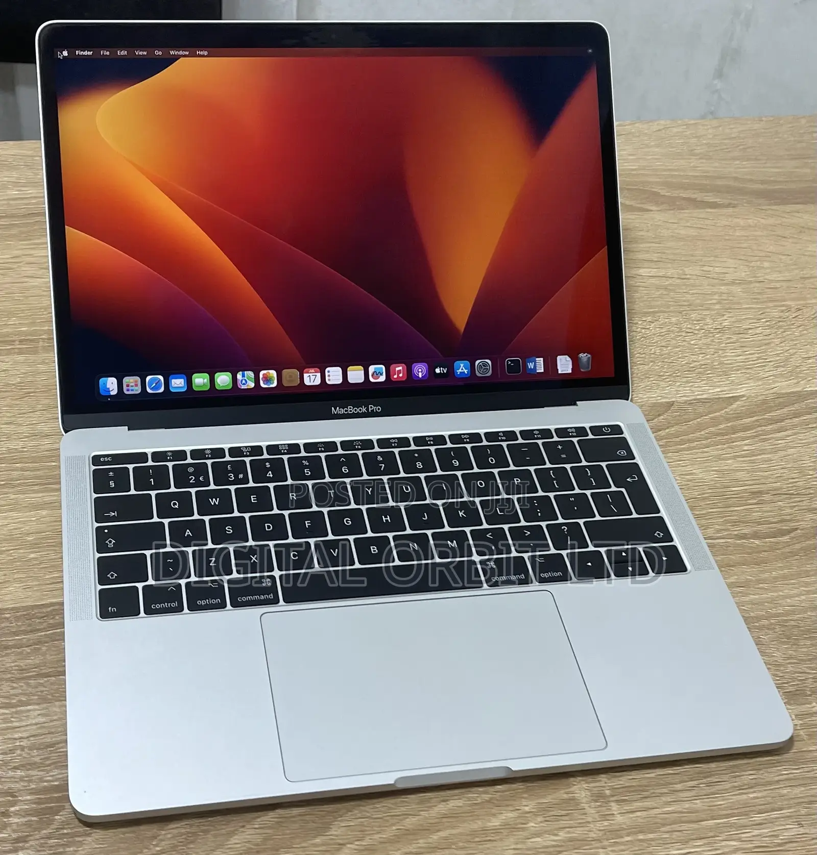 Laptop Apple MacBook Pro 2017 16GB Intel Core i7 SSD 256GB