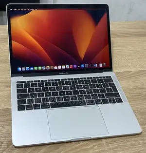 Laptop Apple MacBook Pro 2017 16GB Intel Core i7 SSD 256GB