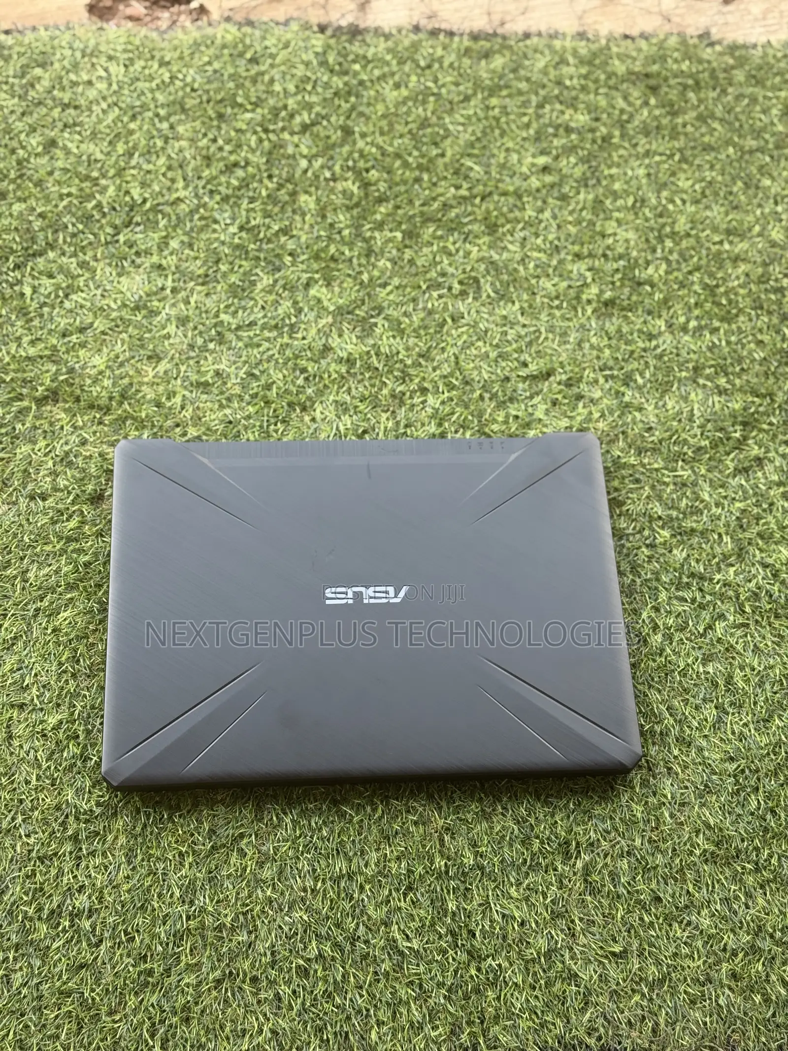 Laptop Asus TUF Gaming FX504 16GB AMD Ryzen 5 SSD 256GB