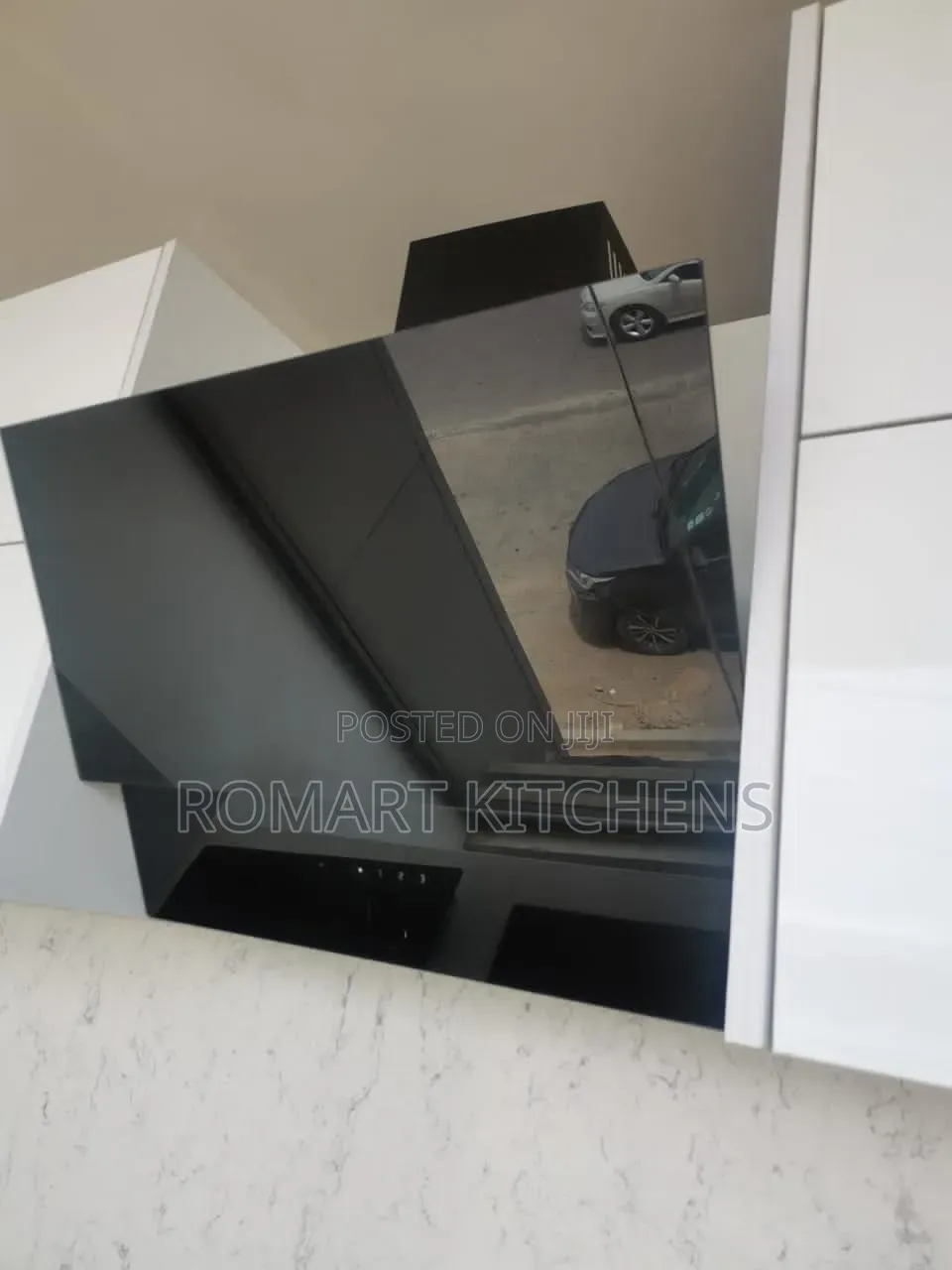 Chimney Hood Extractor 60cm. With Carbon Filters