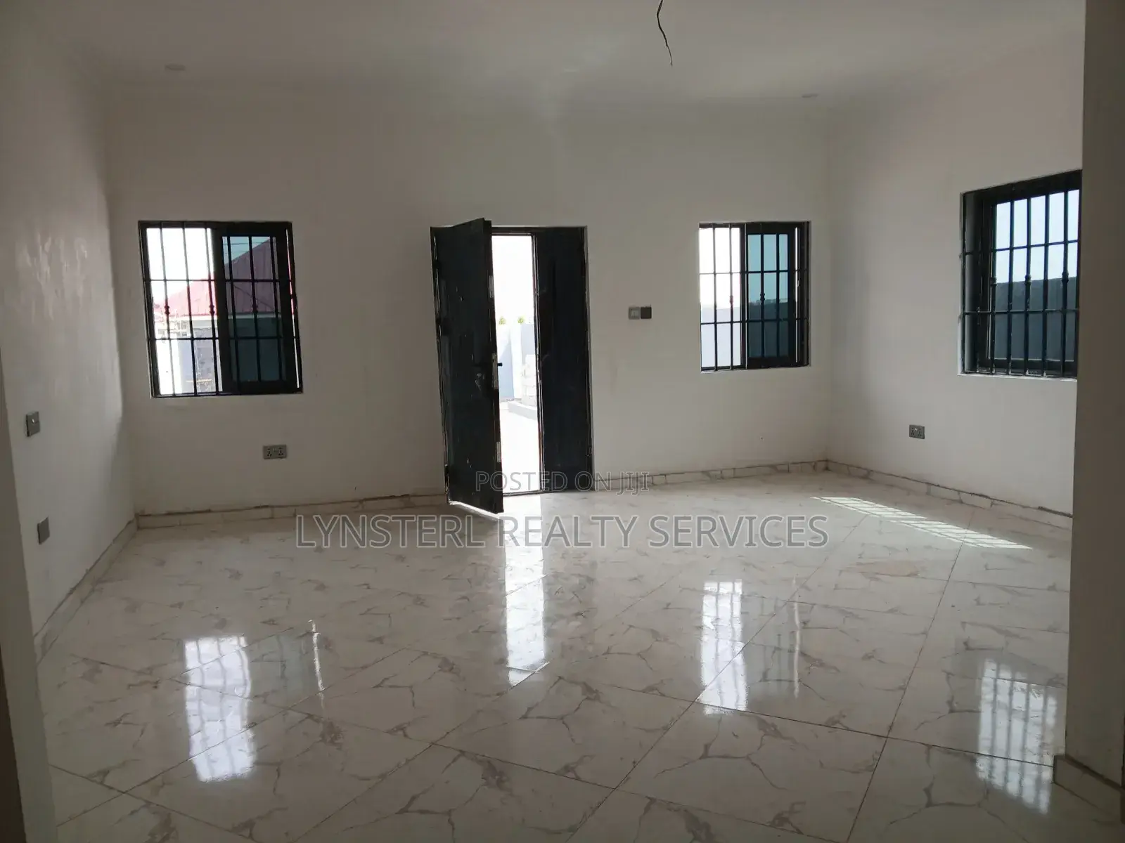 3bdrm House in Amrahia for sale